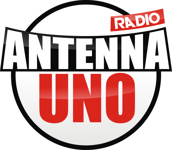 Radio Antenna Uno